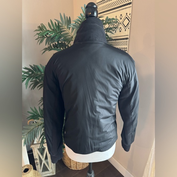 Lululemon Forever Warm Reversible Jacket - Picture 6 of 16